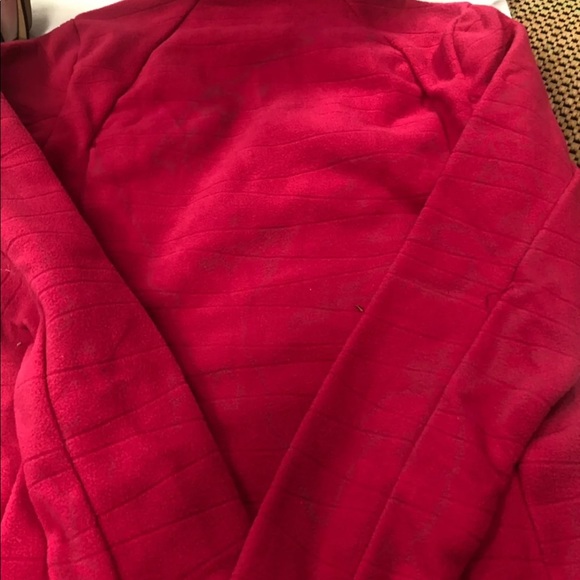 Brand new exercise sweater - Picture 7 of 8